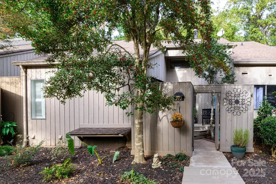 212 Riverview Terrace, Clover, SC 29710 - Image #2