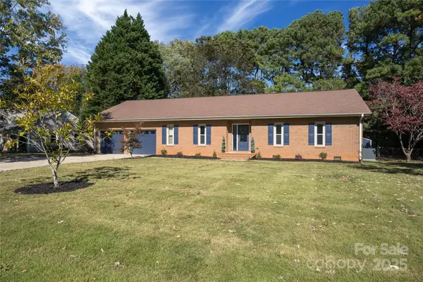 1004 Sandy Court, Gastonia, NC 28056