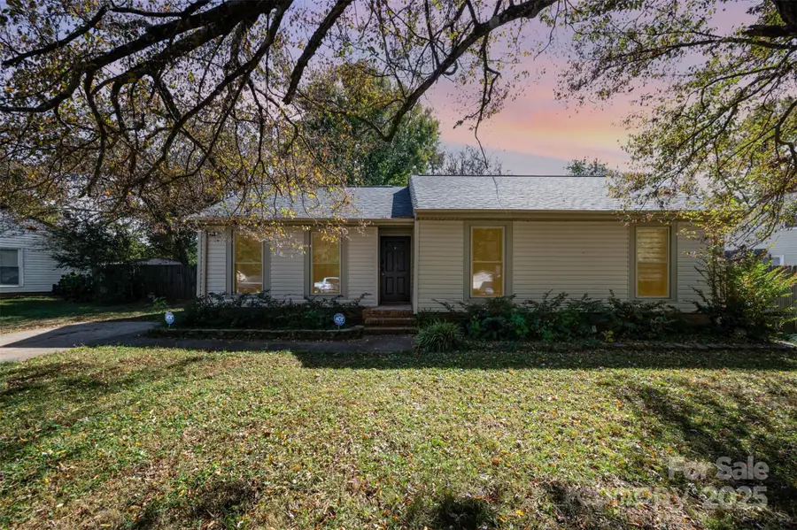 7528 Lancashire Drive, Mint Hill, NC 28227 - Image #2