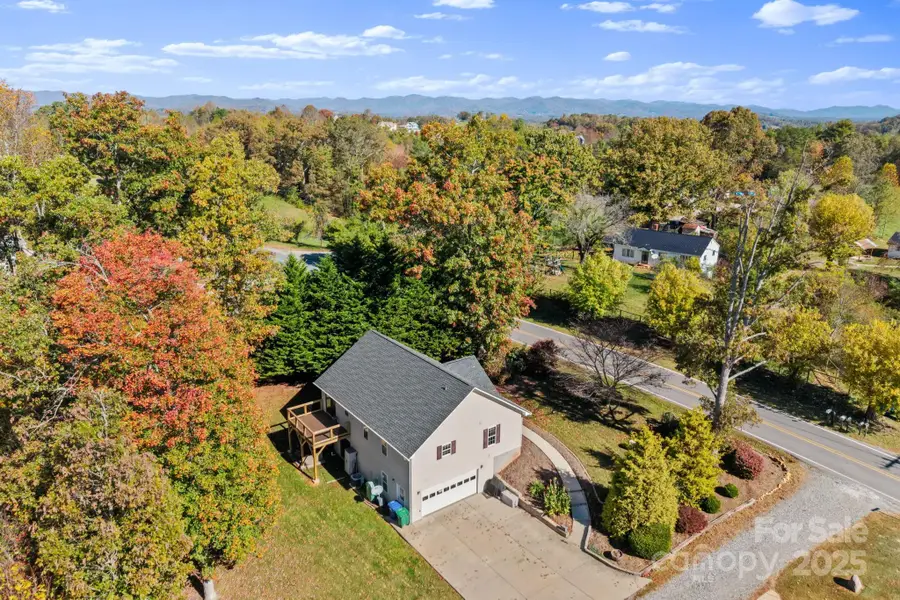 5 Damascus Road, Alexander, NC 28701 - Image #2