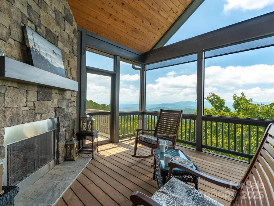 9 Soaring Hawk View, Asheville, NC 28804 - Image #2