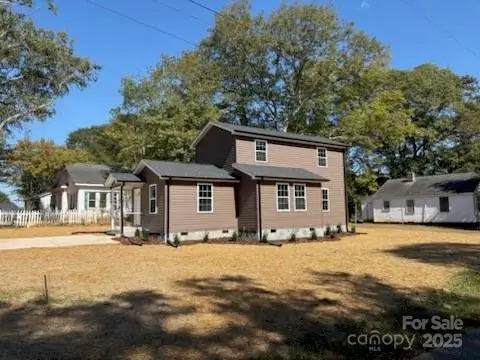 219 Young Street, Shelby, NC 28150 - Image #1