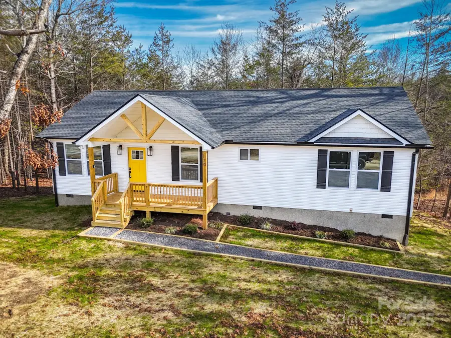 170 Lake Mountain View Drive, Marion, NC 28752 - Image #3