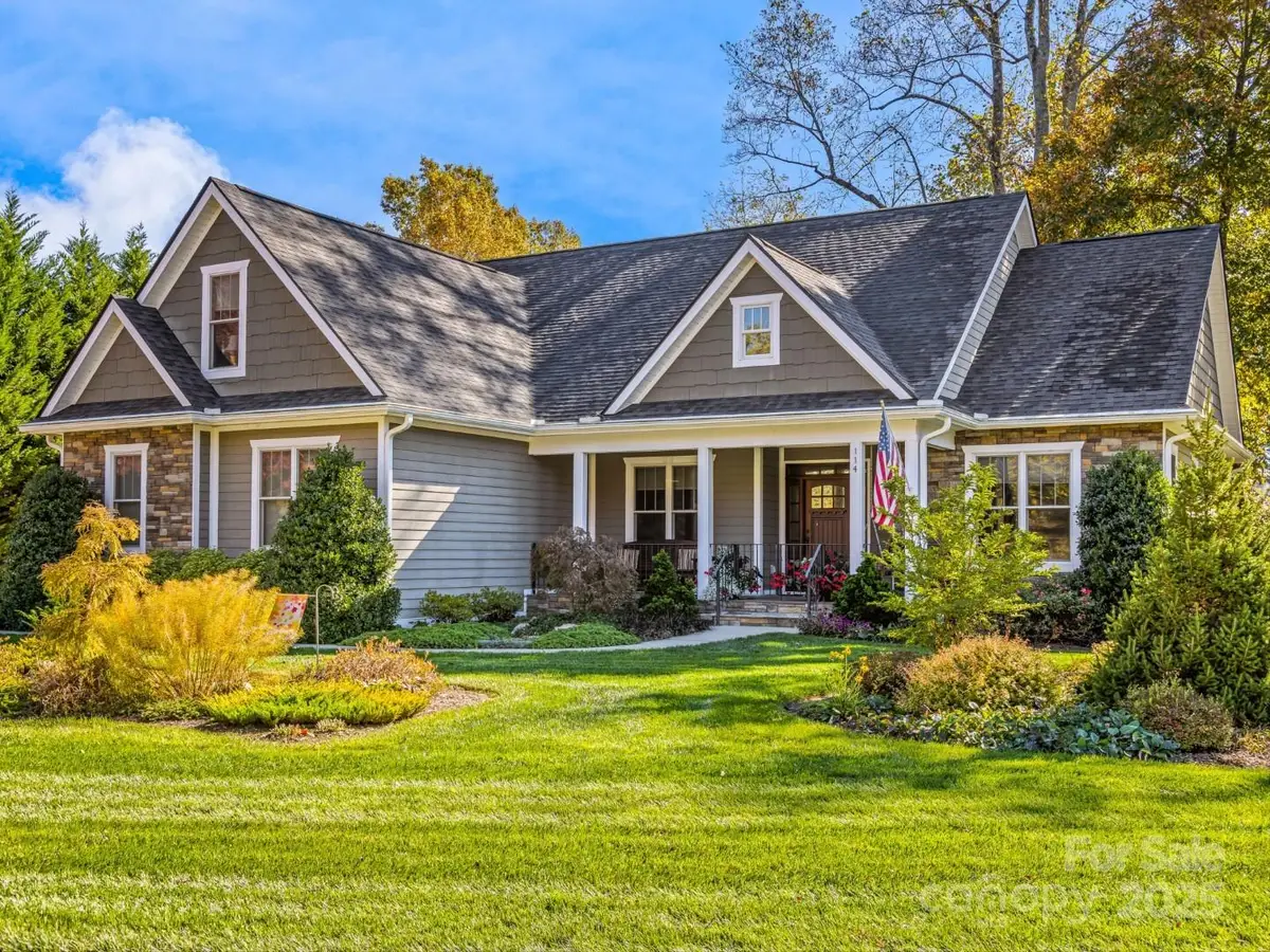 114 Linda Ann Drive, Flat Rock, NC 28731 - Image #1