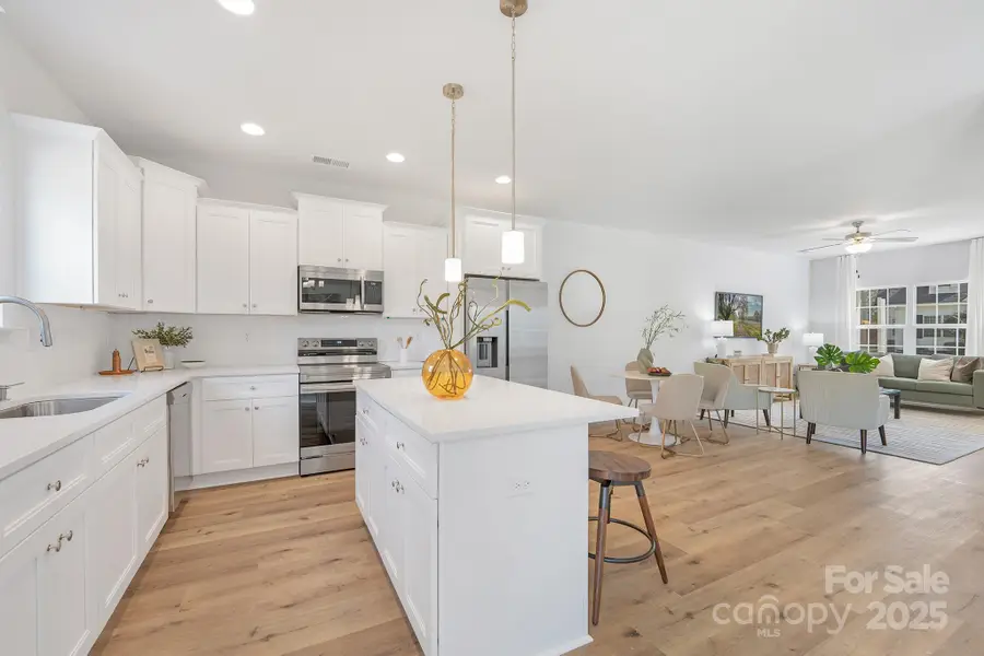 3923 Oakwood Road, Charlotte, NC 28269 - Image #3