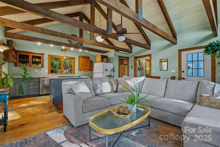 499 E Poplar Drive, Hendersonville, NC 28792 - Image #2