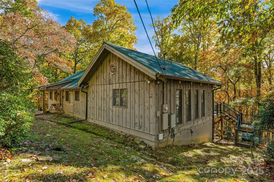 499 E Poplar Drive, Hendersonville, NC 28792 - Image #3