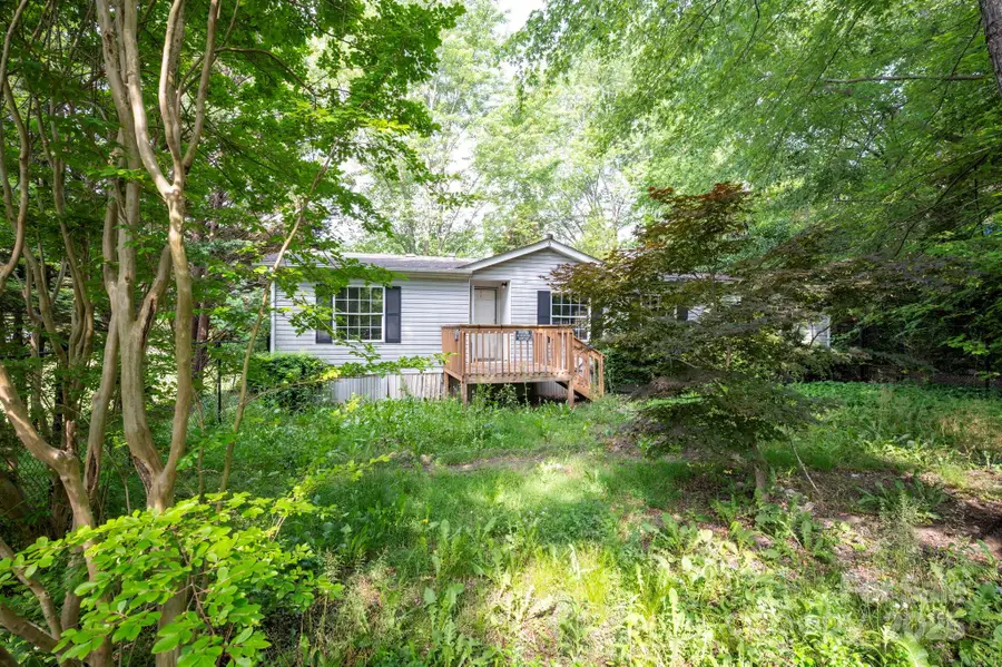 6 Wisteria Court, Asheville, NC 28806 - Image #2