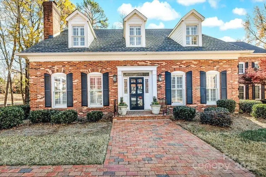 5922 Sharon Hills Road, Charlotte, NC 28210 - Image #2