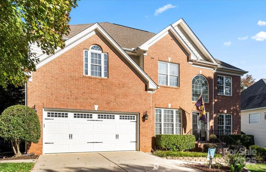 11809 Farnborough Road, Huntersville, NC 28078 - Image #1