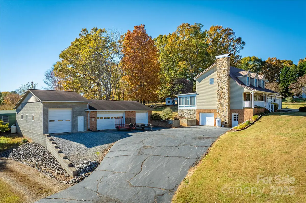 4025 Jenna Lane, Lenoir, NC 28645 - Image #1