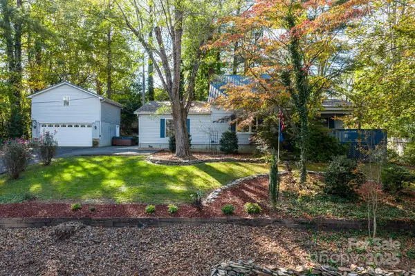 820 Peacehaven Place Nw, Lenoir, NC 28645