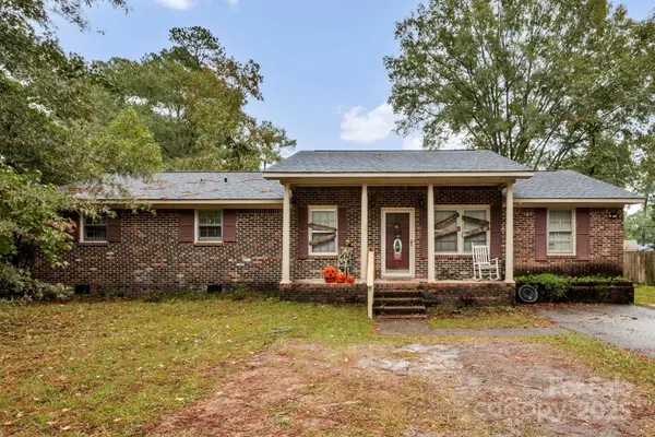 403 Ravenscroft Road, West Columbia, SC 29172