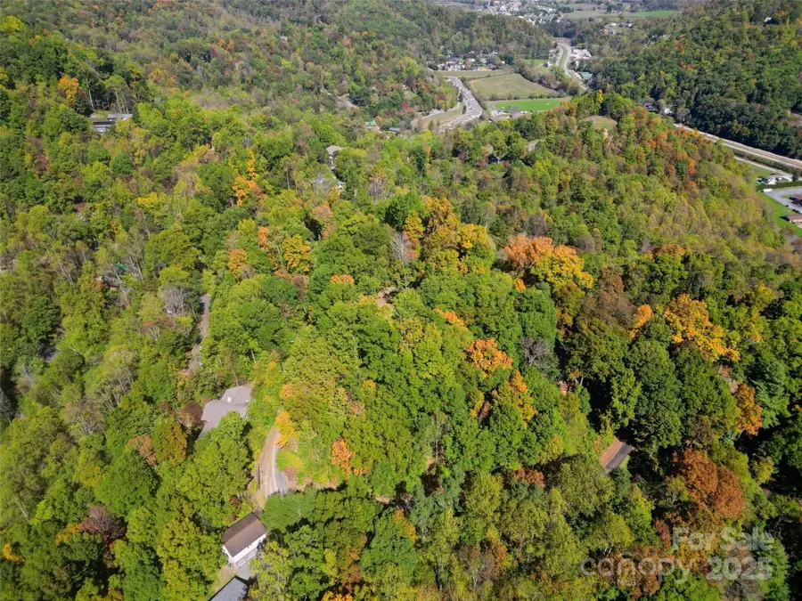 534 Cicada Drive, Maggie Valley, NC 28751 - Image #2