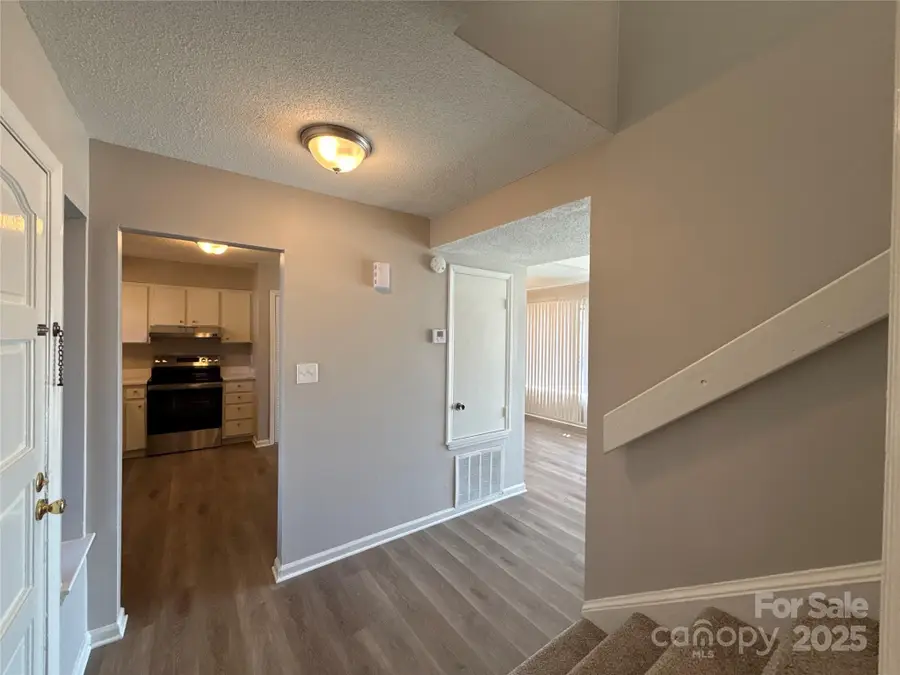 11537 Turn Stone Court, Charlotte, NC 28226 - Image #2