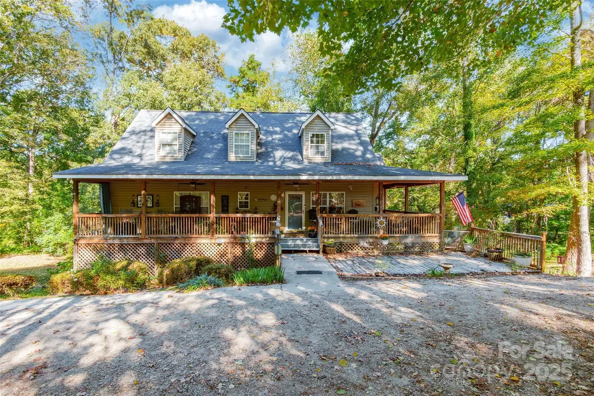 880 Columbia Road, Chester, SC 29706 - Image #1