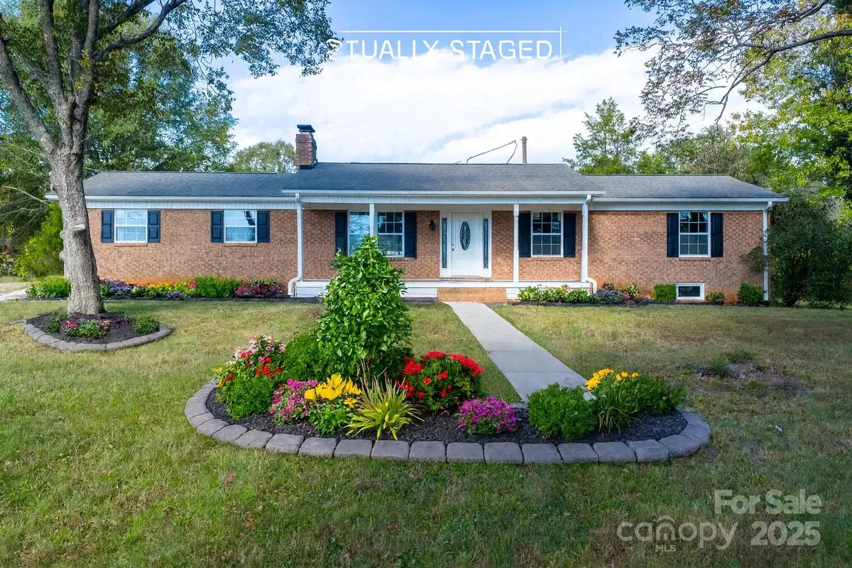 5613 Springs Road, Conover, NC 28613 - Image #1