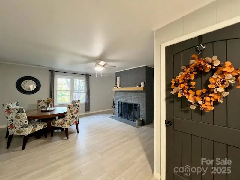 942 Hicks Chapel Loop, Marion, NC 28752 - Image #3