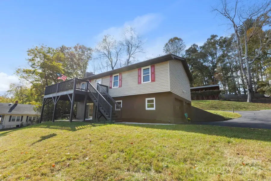28 Timber Lane, Asheville, NC 28806 - Image #2