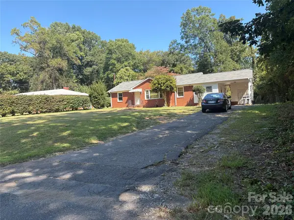 5206 Burke Drive, Charlotte, NC 28208