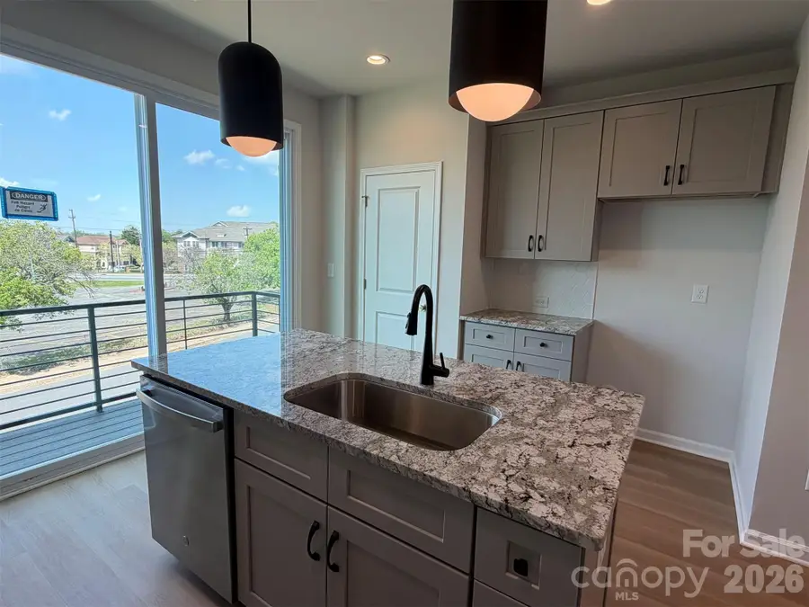 1614 Spring Street #EQX1874, Charlotte, NC 28206 - #3