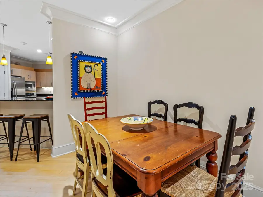 21 Battery Park #308, Asheville, NC 28801 - Image #2