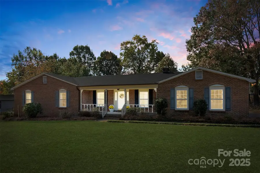 215 Chadwick Drive, Kings Mountain, NC 28086 - Image #2