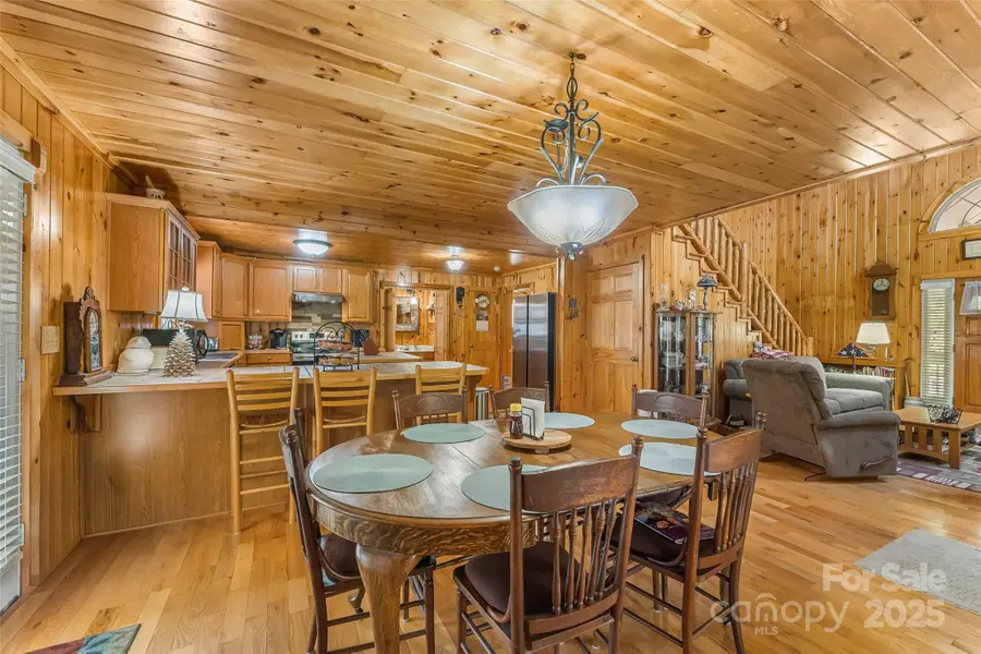 6151 Hemlock Lane, Newland, NC 28657 - Image #3