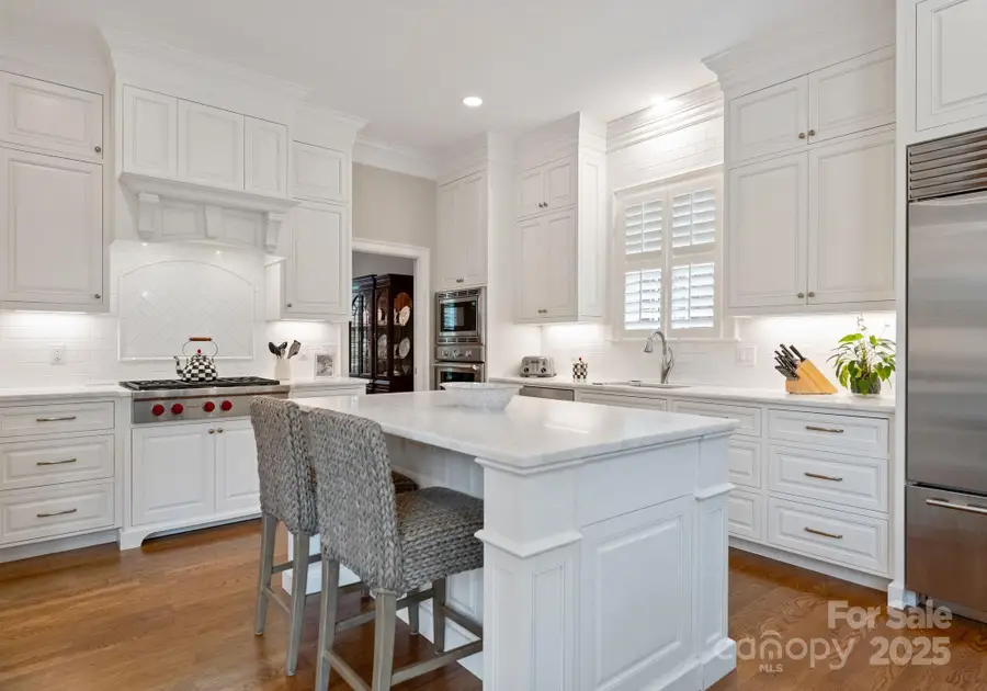 5006 Fairlawn Crescent Court, Charlotte, NC 28226 - Image #3