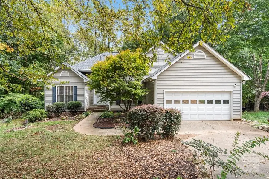 3503 Mossy Bank Place, Charlotte, NC 28269 - Image #2