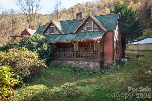 1265 Dillingham Road, Barnardsville, NC 28709