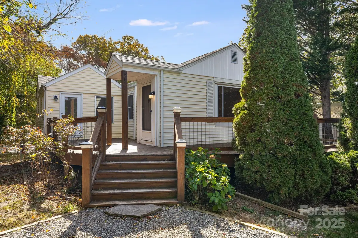 209 Governors View Road, Asheville, NC 28805 - Image #1