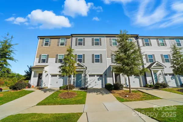 12009 Chesapeake Mallard Drive, Charlotte, NC 28262