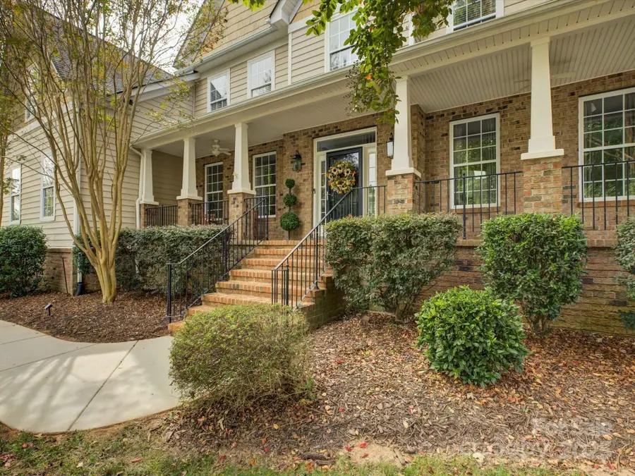 8200 Sturminster Drive, Waxhaw, NC 28173 - Image #2