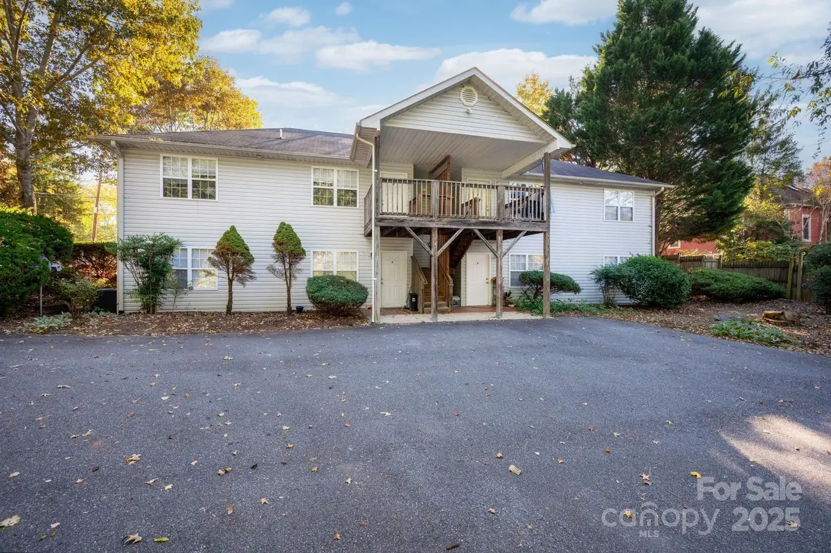 244 Westwood Place, Asheville, NC 28806 - Image #1