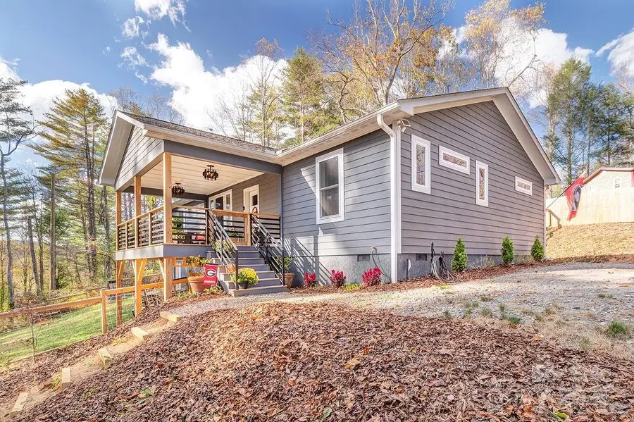 15 Edmond Woods Place, Fairview, NC 28730 - Image #2