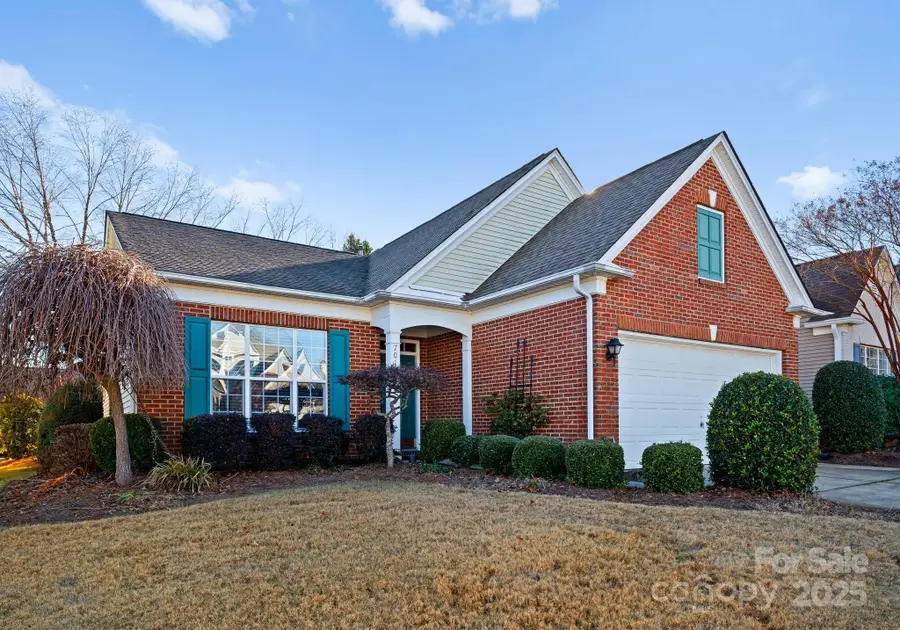 7011 Southbrook Drive, Charlotte, NC 28277 - Image #2