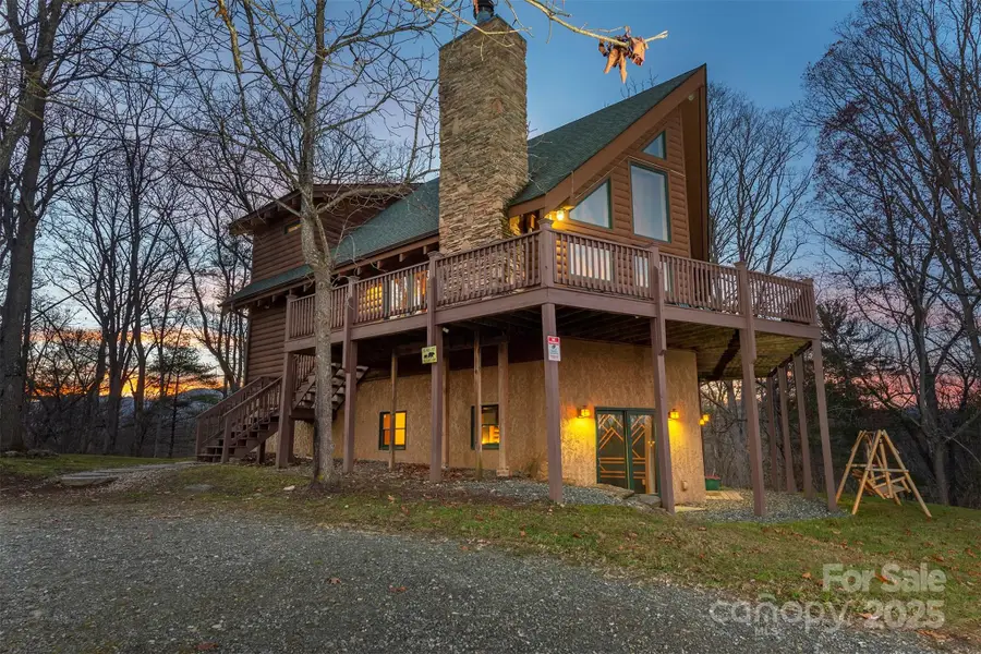 395 Dry Pond Road, Marshall, NC 28753 - Image #2