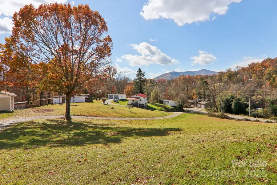 7 Crystal Lane, Waynesville, NC 28785 - Image #2