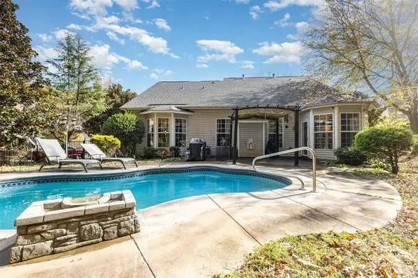 10759 Big Bear Drive, Charlotte, NC 28278