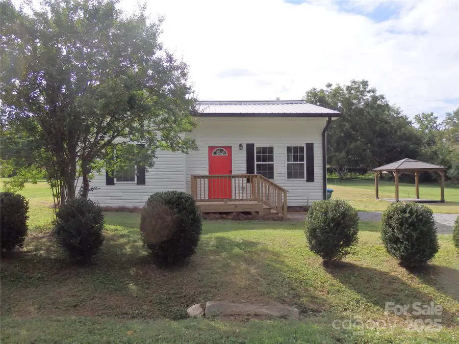 354 Anderson Street, Denton, NC 27239 - Image #2