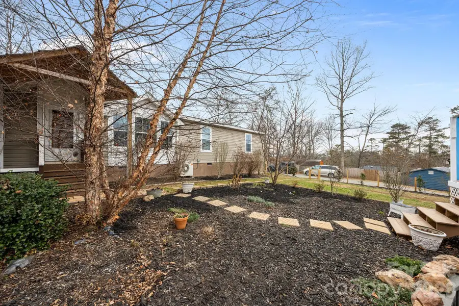 14 Harkins Lane, Marshall, NC 28753 - Image #3