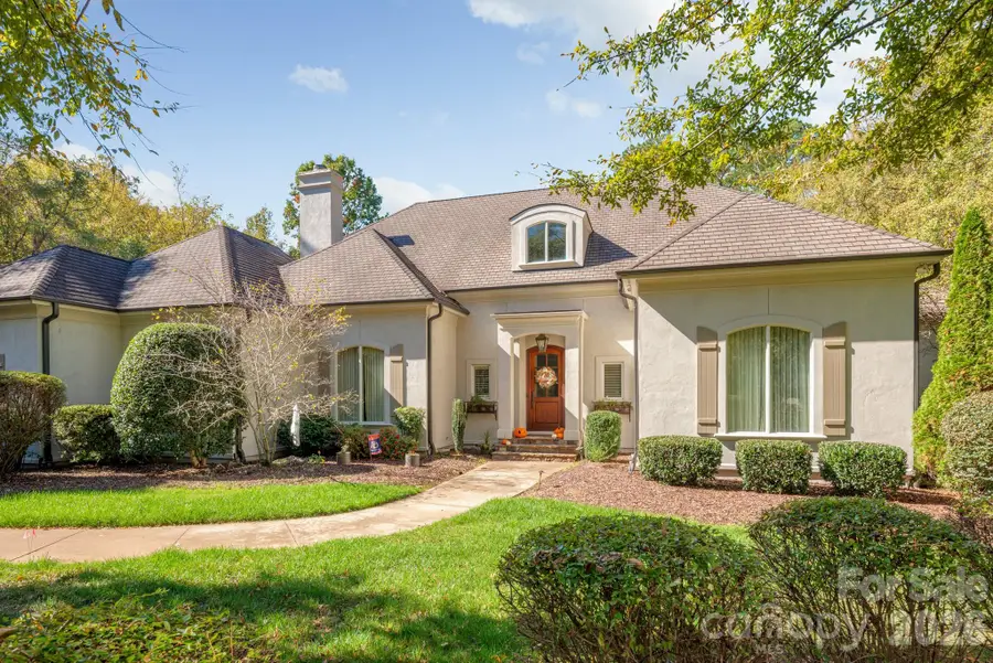 6042 Foggy Glen Place, Matthews, NC 28104 - Image #2