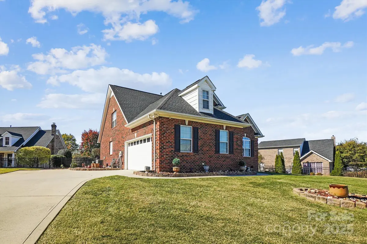 842 Treva Anne Drive Sw, Concord, NC 28027 - Image #1