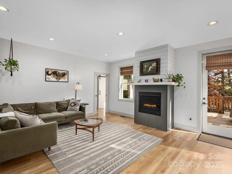 39 Cisco Road, Asheville, NC 28805 - Image #2