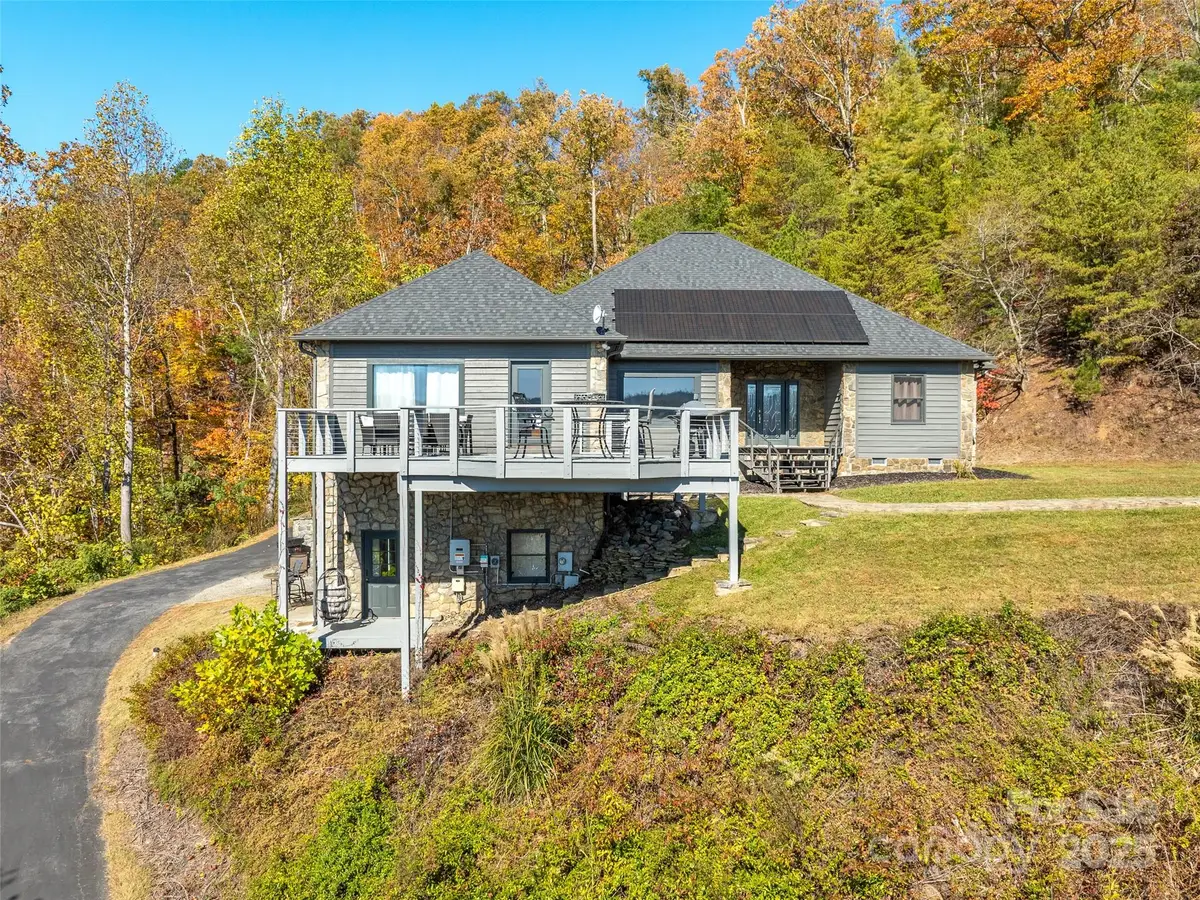 21 Flicker Trail, Weaverville, NC 28787 - Image #1