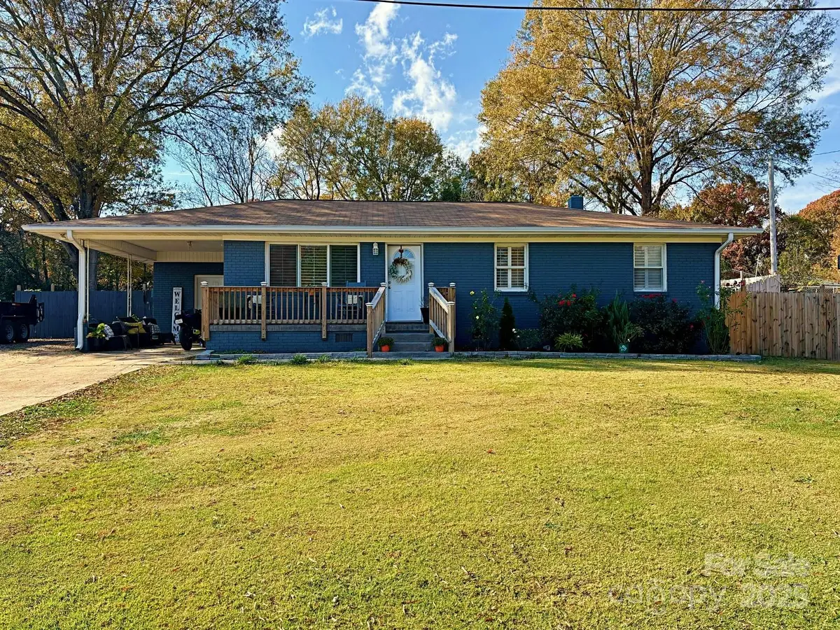 528 Waddell Drive, Albemarle, NC 28001 - #1