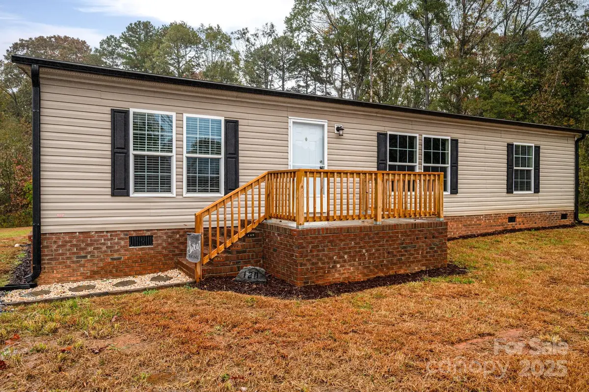 130 Inglebrook Lane, Bessemer City, NC 28016 - #1