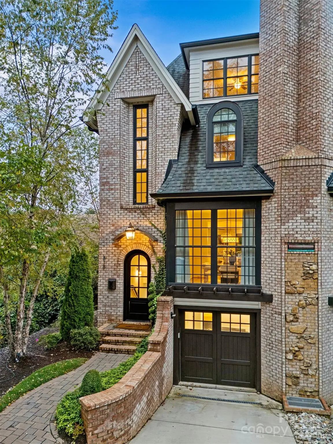 818 Ideal Way, Charlotte, NC 28203 - Image #1