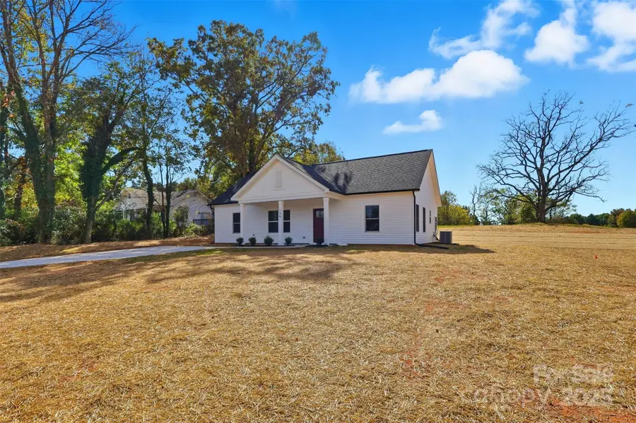 126 N Main Street, Granite Falls, NC 28630 - Image #3